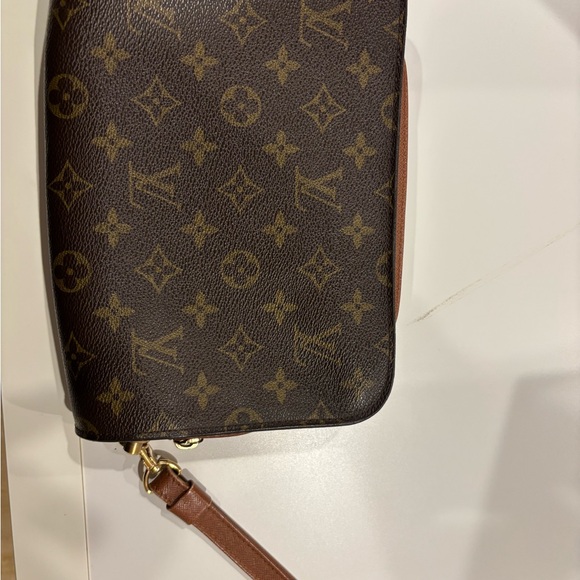 Louis Vuitton Handbags - Louis Vuitton Brown Monogram Orsay Zip Clutch